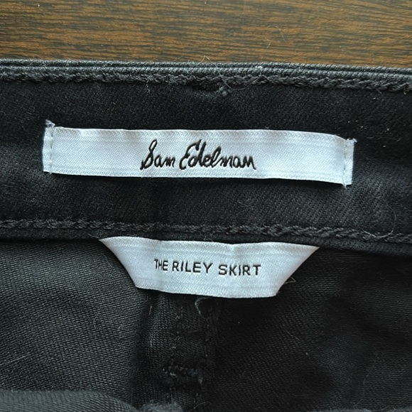 SAM EDELMAN “the Riley skirt” coated denim in jet black - Picture 4 of 7